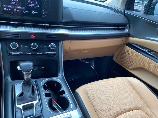 used 2024 Kia Carnival car, priced at $37,999