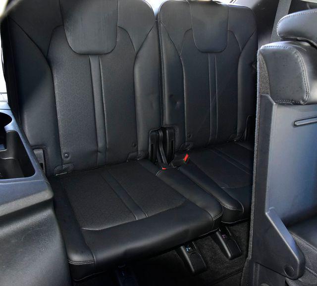 used 2022 Kia Sorento car, priced at $28,350