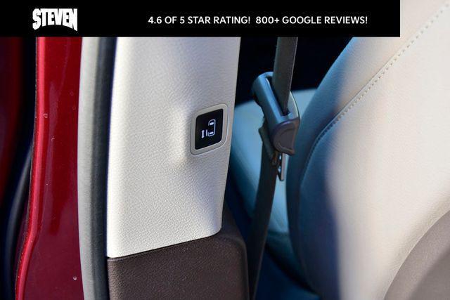 used 2020 Chrysler Pacifica car, priced at $18,800