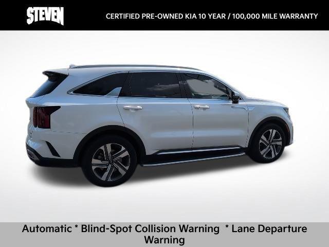 used 2023 Kia Sorento Hybrid car, priced at $33,000
