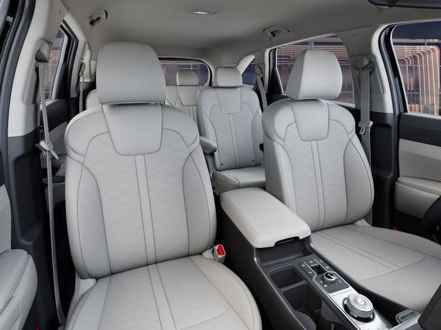 new 2025 Kia Sorento Hybrid car, priced at $39,785