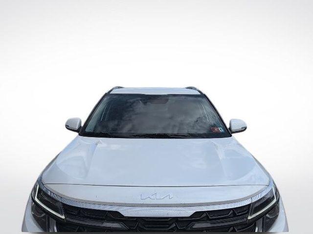 used 2025 Kia Seltos car, priced at $26,000