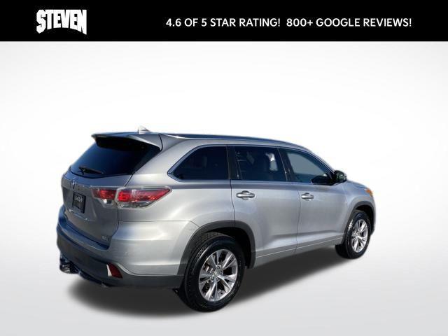 used 2015 Toyota Highlander car, priced at $14,500