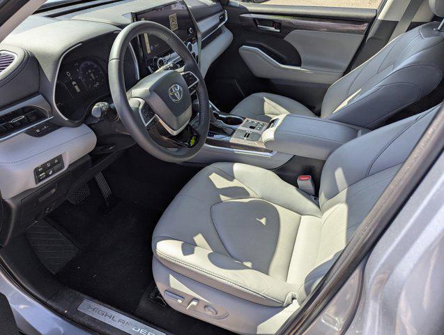 used 2023 Toyota Highlander Hybrid car, priced at $56,995