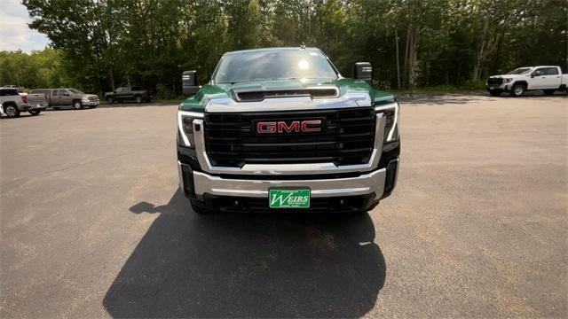 new 2025 GMC Sierra 3500 car, priced at $57,230