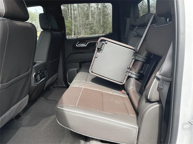 new 2025 GMC Sierra 1500 car, priced at $69,360