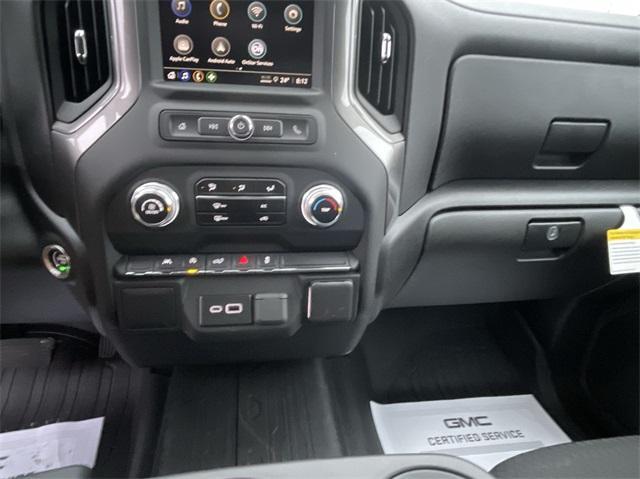 new 2025 GMC Sierra 1500 car, priced at $47,605