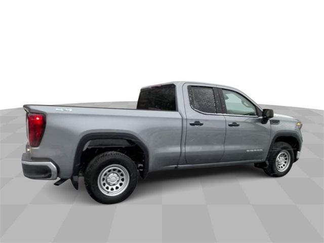 new 2025 GMC Sierra 1500 car, priced at $47,605