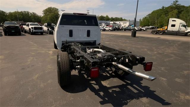 new 2025 GMC Sierra 3500 car, priced at $55,953