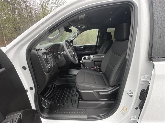 new 2025 GMC Sierra 1500 car, priced at $51,060