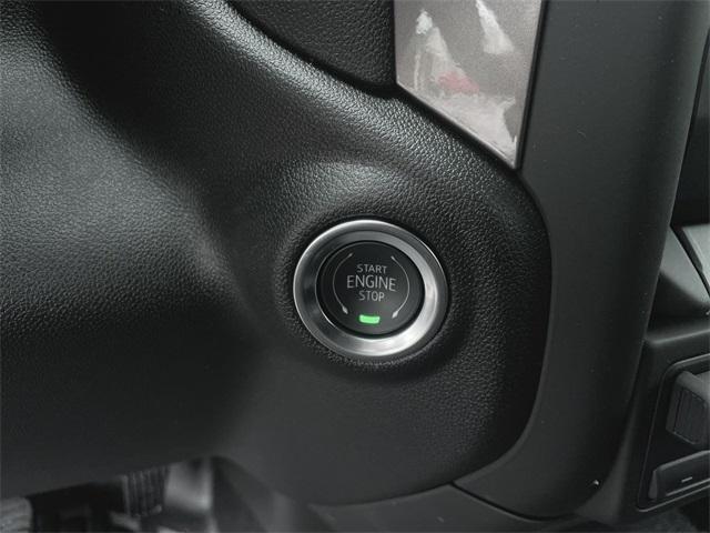 new 2025 GMC Sierra 1500 car, priced at $51,060