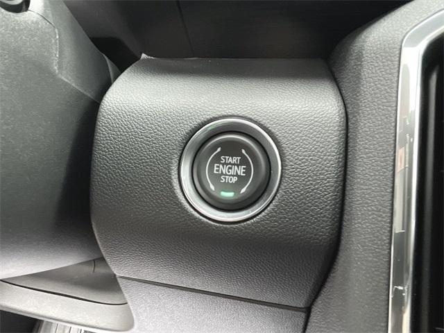 new 2025 GMC Acadia car, priced at $57,849
