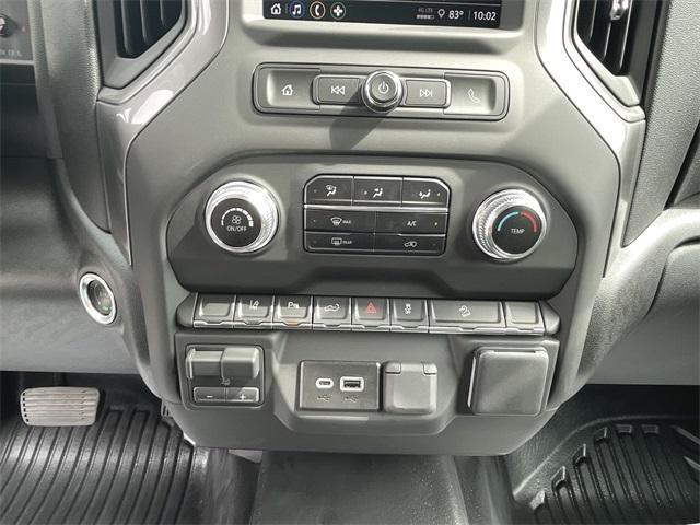 new 2025 GMC Sierra 3500 car, priced at $58,320