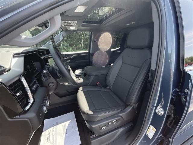 new 2025 GMC Sierra 1500 car, priced at $79,250