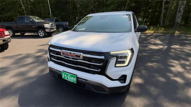 new 2026 GMC Terrain car, priced at $33,295