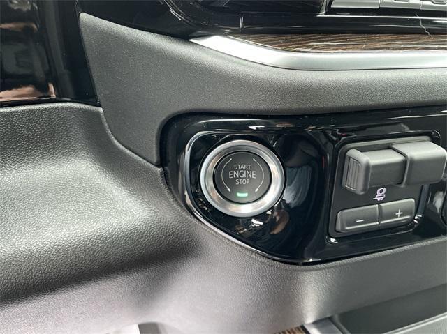 new 2025 GMC Sierra 1500 car, priced at $56,930
