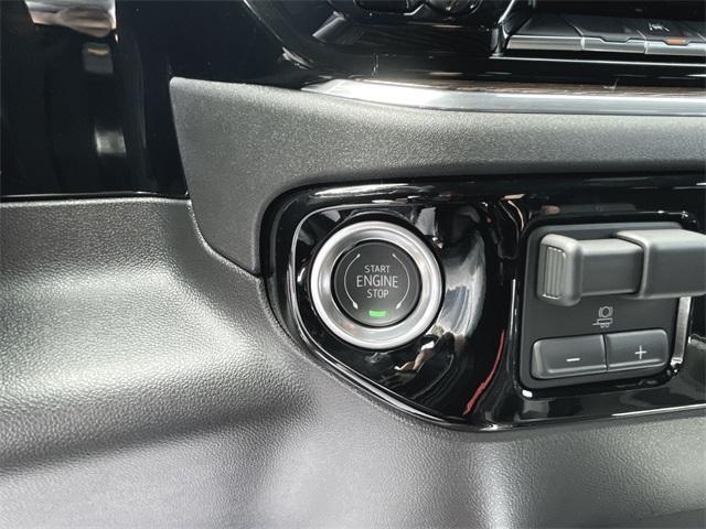 new 2025 GMC Sierra 1500 car, priced at $58,595