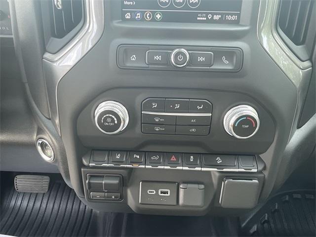 new 2025 GMC Sierra 2500 car, priced at $55,615