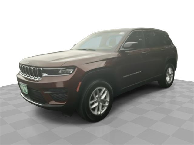 used 2025 Jeep Grand Cherokee car, priced at $35,600