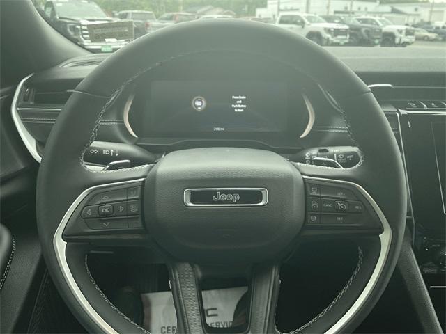 used 2025 Jeep Grand Cherokee car, priced at $36,500