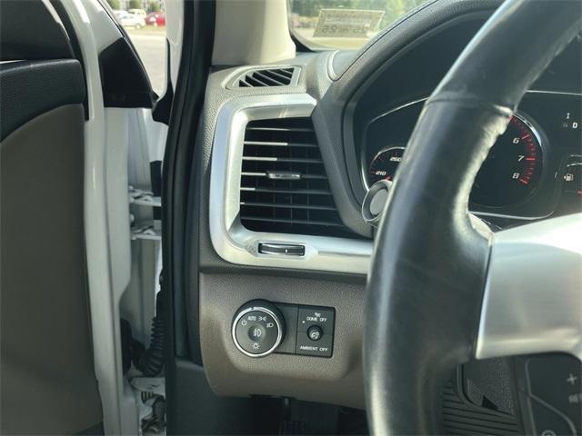 used 2017 GMC Acadia Limited car, priced at $12,000