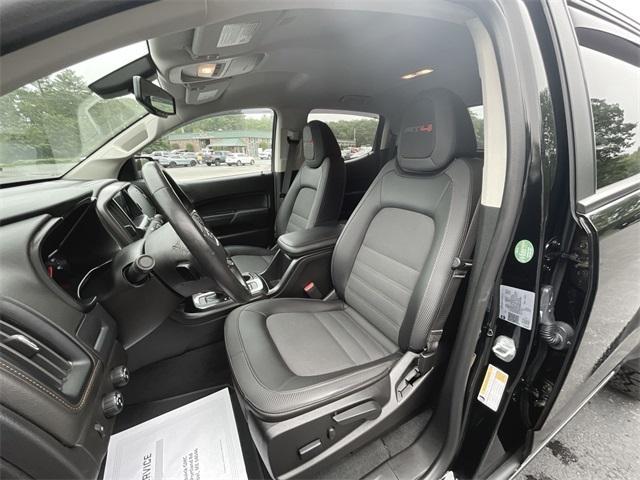 used 2022 GMC Canyon car, priced at $32,000