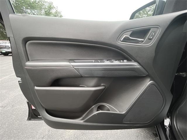 used 2022 GMC Canyon car, priced at $32,000