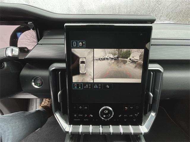 new 2025 GMC Acadia car, priced at $58,935