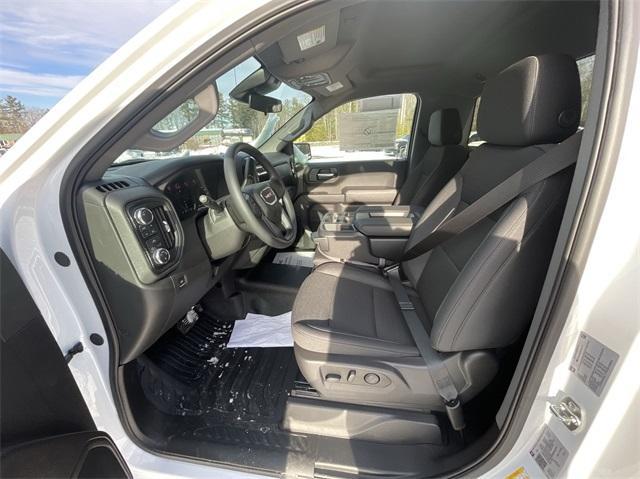 new 2025 GMC Sierra 1500 car, priced at $43,595