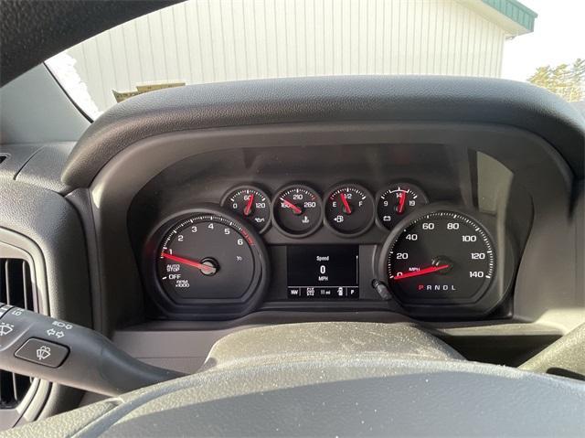 new 2025 GMC Sierra 1500 car, priced at $43,595