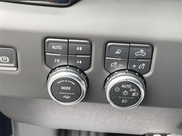 new 2025 GMC Sierra 3500 car, priced at $77,575