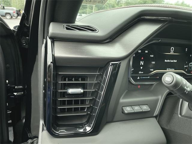 new 2025 GMC Sierra 3500 car, priced at $77,575