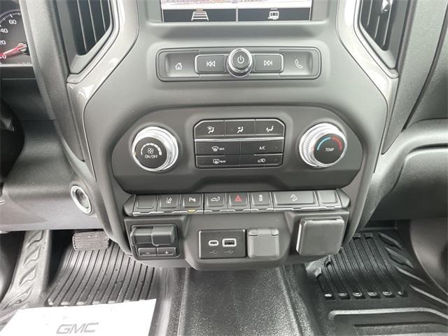 new 2025 GMC Sierra 3500 car, priced at $57,420