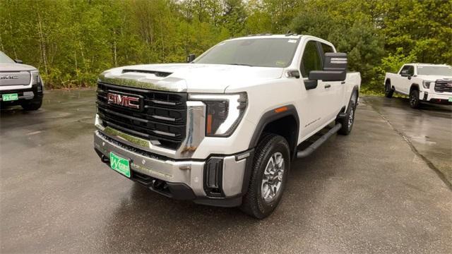new 2025 GMC Sierra 3500 car, priced at $57,420