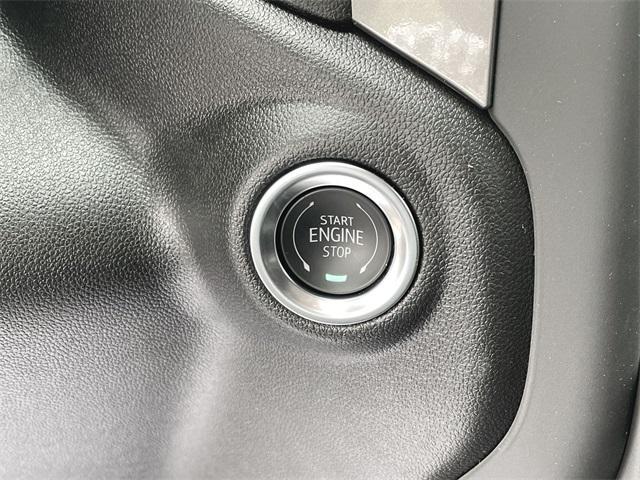 new 2025 GMC Sierra 3500 car, priced at $57,420