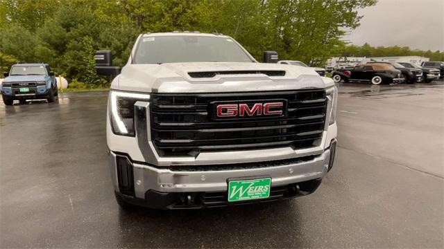 new 2025 GMC Sierra 3500 car, priced at $57,420