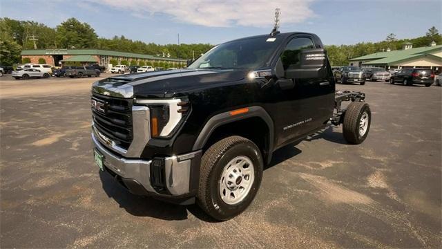 new 2025 GMC Sierra 3500 car, priced at $52,098