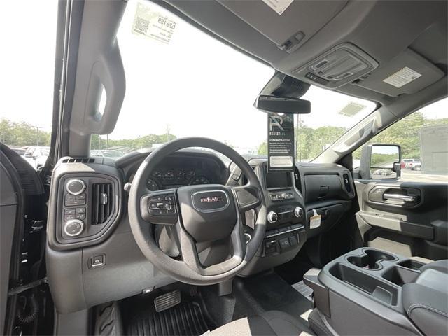 new 2025 GMC Sierra 3500 car, priced at $52,098