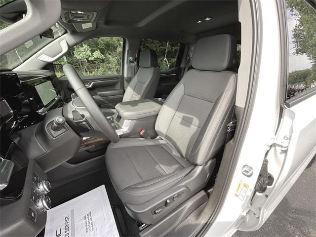 new 2025 GMC Sierra 1500 car, priced at $59,940
