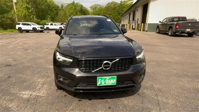 used 2022 Volvo XC40 car, priced at $28,538
