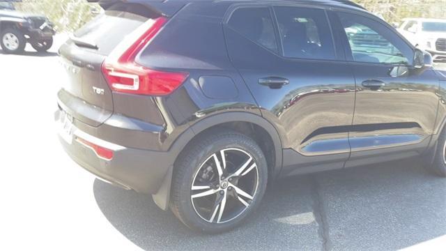 used 2022 Volvo XC40 car, priced at $31,000
