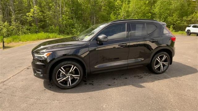 used 2022 Volvo XC40 car, priced at $28,538