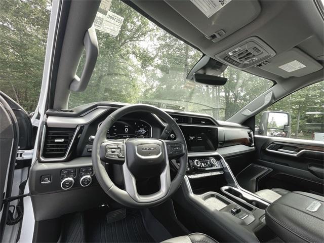 used 2024 GMC Sierra 2500 car, priced at $78,500
