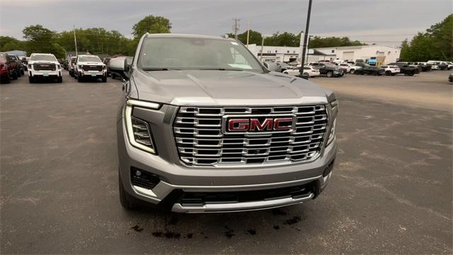 new 2025 GMC Yukon XL car, priced at $98,075