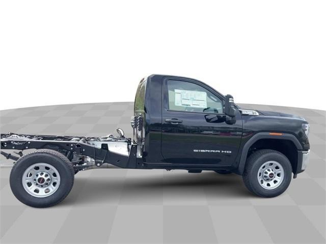 new 2025 GMC Sierra 3500 car, priced at $50,348