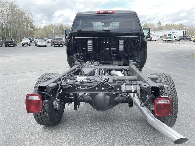 new 2025 GMC Sierra 3500 car, priced at $50,348