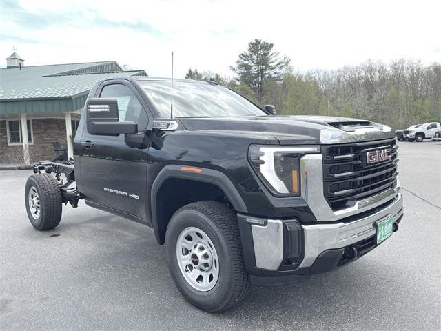 new 2025 GMC Sierra 3500 car, priced at $50,348