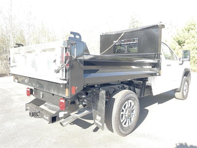 new 2025 GMC Sierra 3500 car, priced at $50,800