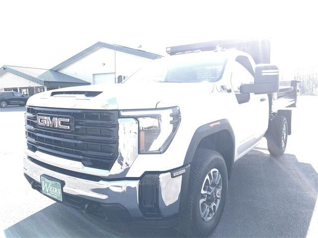 new 2025 GMC Sierra 3500 car, priced at $50,800