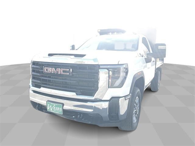 new 2025 GMC Sierra 3500 car, priced at $50,800